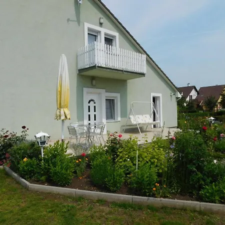 Appartement In See 20588 Velence
